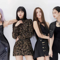 Rộ tin BlackPink kết hợp Taylor Swift trong album "Reputation"