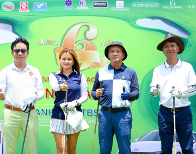 Giải golf trở thành đêm quyên góp ủng hộ người dân bị thiệt hại bởi thiên tai