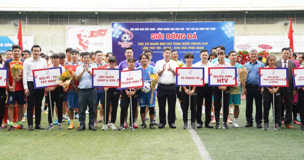 Khai mạc Giải bóng đá các cơ quan báo chí toàn quốc - Press Cup 2024 khu vực phía Nam