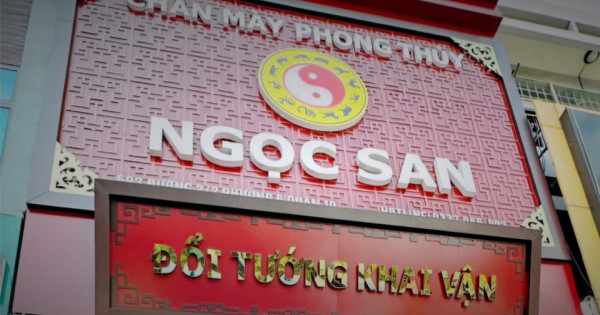 Chân mày phong thủy Ngọc San bị đình chỉ hoạt động 18 tháng