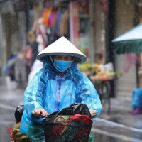 Thời tiết ngày 4/11/2024: Trung Bộ và Nam Bộ có mưa lớn
