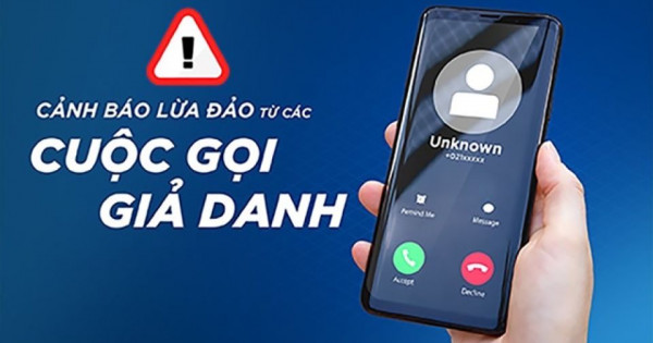 Mạo danh nhân viên điện lực sử dụng tài khoản cá nhân để thu tiền điện