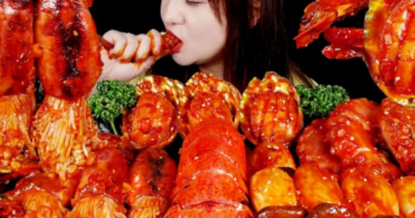 Trào lưu “mukbang” và những hệ lụy khó lường