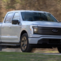 Triệu hồi gần 12.000 xe Ford F-150 Lightning do lỗi hệ thống lái
