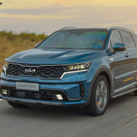 Triệu hồi KIA Sorento hybrid do bị lỗi ống nhiên liệu