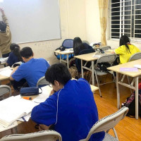 Những trường hợp nào giáo viên được phép dạy thêm?