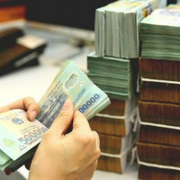 Chậm nộp tiền phạt vi phạm giao thông sẽ bị tính lãi