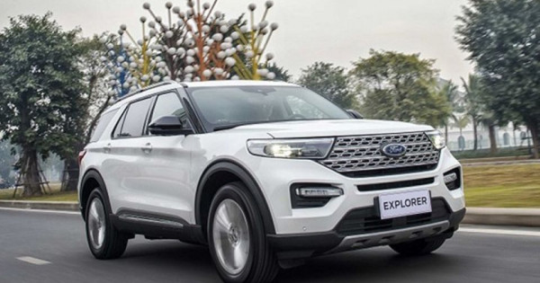 Ford Việt Nam triệu hồi hơn 4.000 xe Explorer do lỗi trụ A