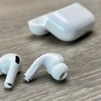 Cách vệ sinh tai nghe không dây cực đơn giản 