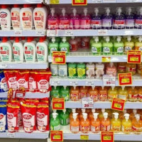 Siêu thị ''tung" vô số chương trình khuyến mại, giảm giá đón ngày 8/3