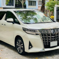 Toyota triệu hồi Alphard tại Việt Nam để thay nắp ca-pô