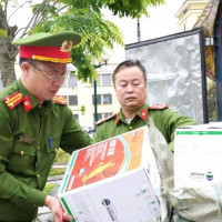 Hà Giang: Thu giữ hơn 2 tấn thuốc bảo vệ thực vật không rõ nguồn gốc