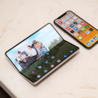 iPhone gập sẽ có giá cao ngất ngưởng?