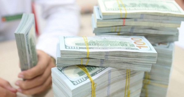 Giá ngoại tệ ngày 1/5/2025: USD bật tăng, Index ở mức 99,49