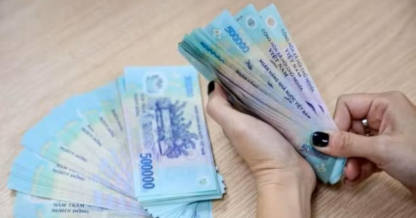 Đề xuất cải cách chính sách tiền lương