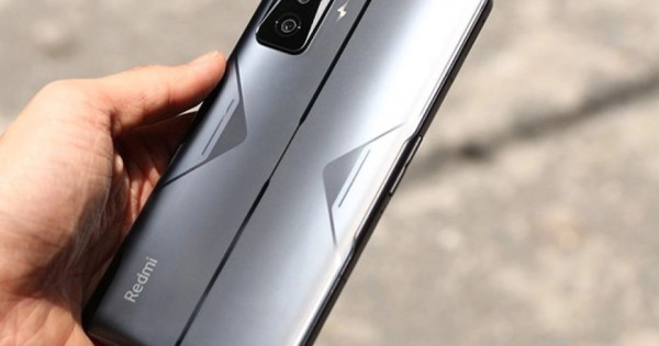 Danh sách 7 mẫu điện thoại Xiaomi chính thức 'bỏ rơi'