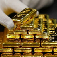 Giá vàng ngày 2/5/2025: Vàng thế giới giảm mạnh, về gần 3.200 USD/Ounce