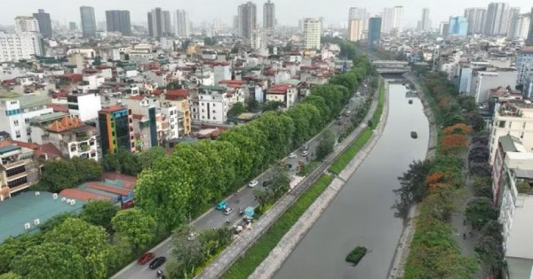 Chuyện về những "người hùng thầm lặng" hồi sinh sông Tô Lịch