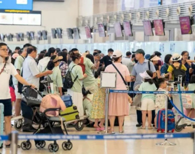 Sau kỳ nghỉ lễ giá vé máy bay đang tăng trở lại