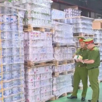 Ngăn chặn và xử lý nghiêm hoạt động sản xuất, buôn bán thuốc giả, sữa giả, thực phẩm bảo vệ sức khỏe giả
