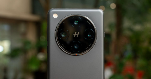 OPPO Find X9 Pro sẽ sở hữu camera tiềm vọng 200MP khủng