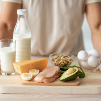 Dấu hiệu cảnh báo cơ thể không ăn đủ protein