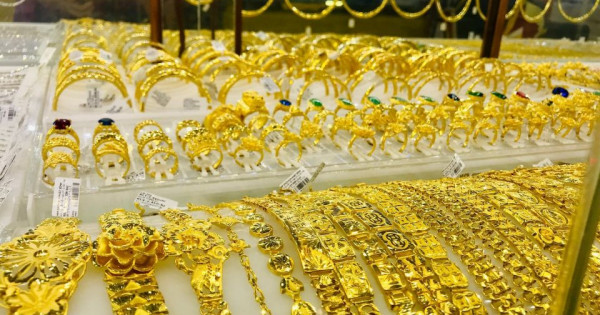 Thủ tướng yêu cầu sớm triển khai các biện pháp quản lý hiệu quả thị trường vàng