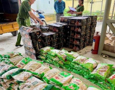 Hà Giang phát hiện 29 tấn thực phẩm không rõ nguồn gốc