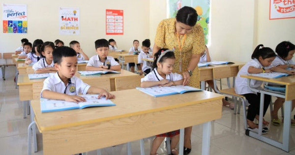 Bộ GD&ĐT dự kiến tuyển sinh lớp 1, lớp 6 theo nguyên tắc 'nhà gần trường'