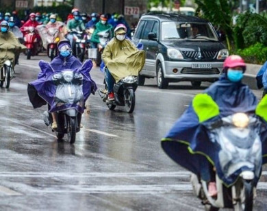 Thời tiết ngày 18/5/2025: Bắc Bộ mưa lớn dồn dập, Trung Bộ nắng nóng