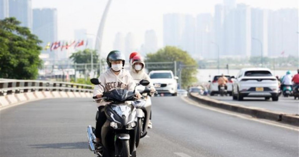 Thời tiết ngày 21/5/2025: Bắc Bộ nắng nóng cục bộ, Nam Bộ chiều có mưa giông