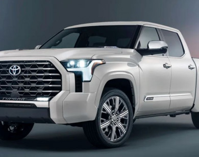 Triệu hồi hơn 400.000 xe bán tải Tundra và Tundra Hybrid bị lỗi đèn lùi