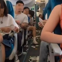 Hành khách hoảng loạn vì máy bay Vietnam Airlines từ TP Hồ Chí Minh – Hà Nội bị rung lắc mạnh