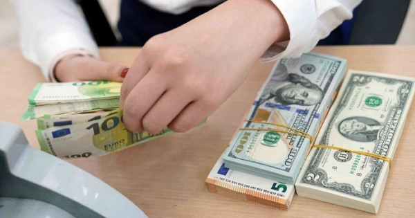 Giá ngoại tệ ngày 26/5/2025: USD chấm dứt đà tăng