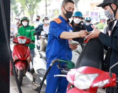 Giá xăng tăng nhẹ, RON 95 ở mức 19.565 đồng/lít