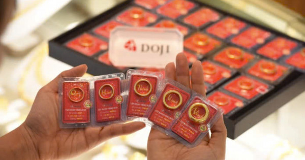 Hé lộ loạt vi phạm nghiêm trọng trong kinh doanh vàng tại DOJI