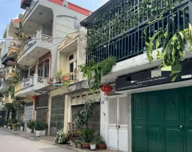 Giao dịch lao dốc nhưng giá nhà đất thổ cư Hà Nội vẫn tăng cao