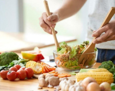 Cần làm gì để ngăn ngừa ngộ độc thực phẩm trong mùa hè?