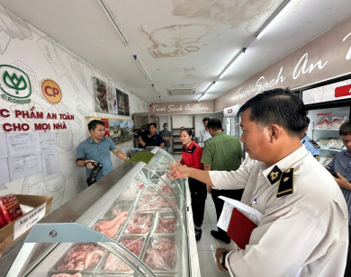 3/4 cửa hàng C.P Việt Nam tại Sóc Trăng hết hạn chứng nhận an toàn thực phẩm