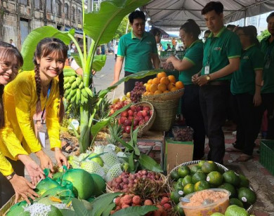 TP Hồ Chí Minh quyết liệt chống hàng lậu, hàng giả trên chợ "ảo"