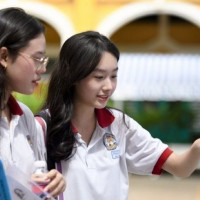 Nhiều trường đại học đồng loạt giảm, bỏ xét tuyển tổ hợp C00