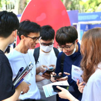 Nhiều trường đại học ngừng xét tuyển khối C: Bộ GD&ĐT yêu cầu điều chỉnh
