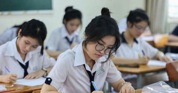 TP Hồ Chí Minh: Kỳ thi tốt nghiệp THPT 2025 với gần 100.000 thí sinh tham gia