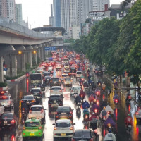 Thời tiết ngày 12/6/2025: Bắc Bộ ngày nắng, Nam Bộ cục mưa to và dông