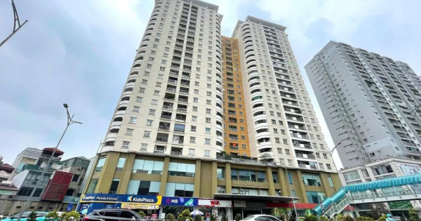 Dòng tiền “tháo chạy” khỏi đất nền quay trở lại phân khúc cao tầng
