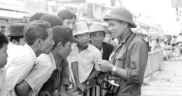 Nghề báo và những câu chuyện lịch sử