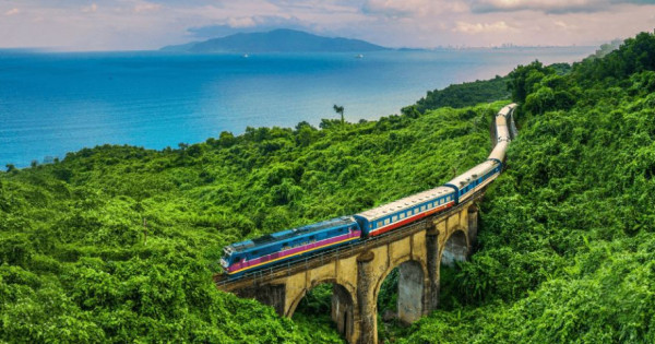 Đường sắt Bắc - Nam đứng đầu danh sách 'Hành trình tàu hỏa tuyệt vời nhất thế giới'