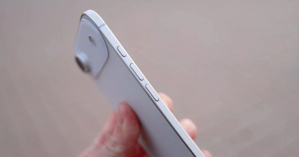 iPhone Air 2027 có thể sở hữu màn hình OLED LTPO3