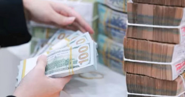 Ứng phó trước biến động tỷ giá