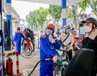 Giá xăng tiếp tục tăng phiên thứ 5 liên tiếp, RON 95 lên 21.500 đồng/lít